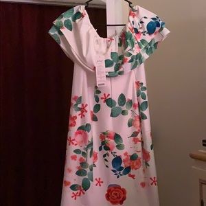 Floral shoulder dress